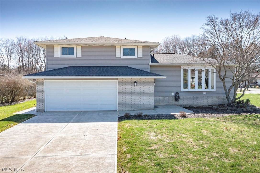8267 Pinehurst Drive - Photo 1