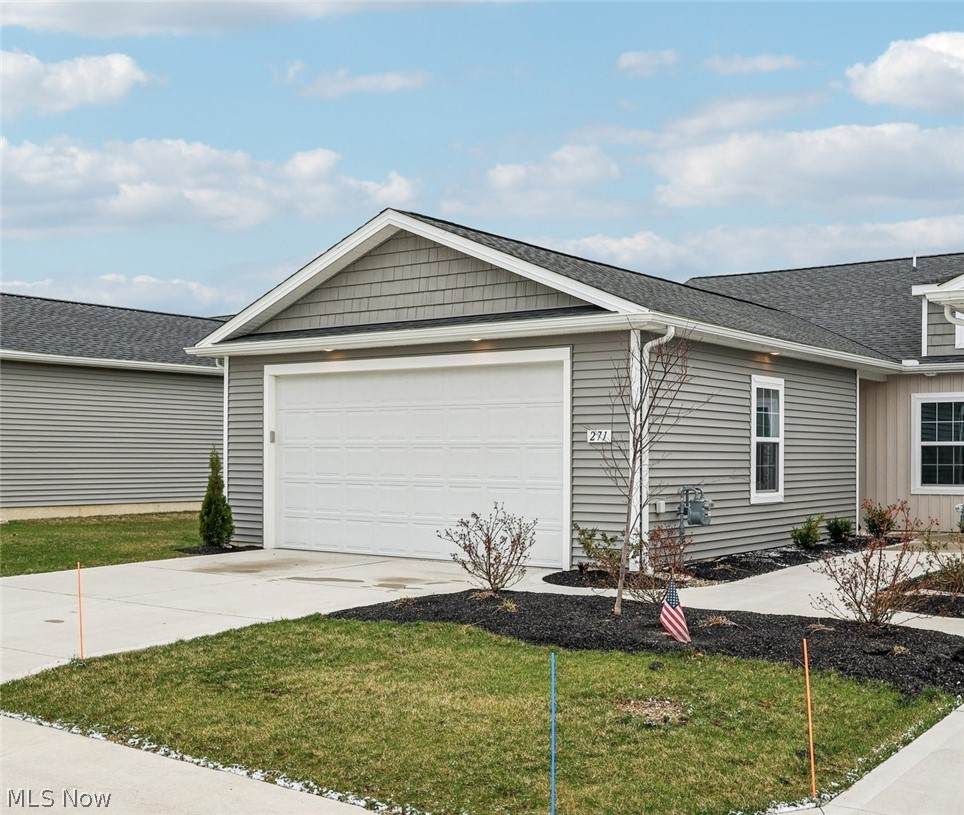 271 Silver Spring Circle - Photo 1
