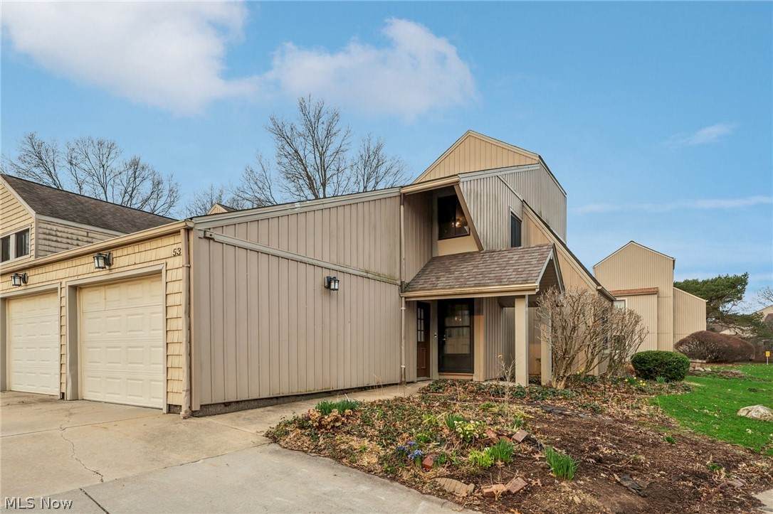 53 Landings Way - Photo 1