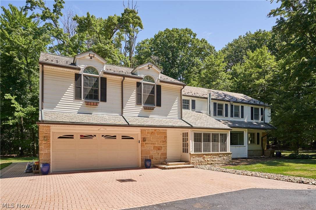 6933 Gates Road - Photo 1