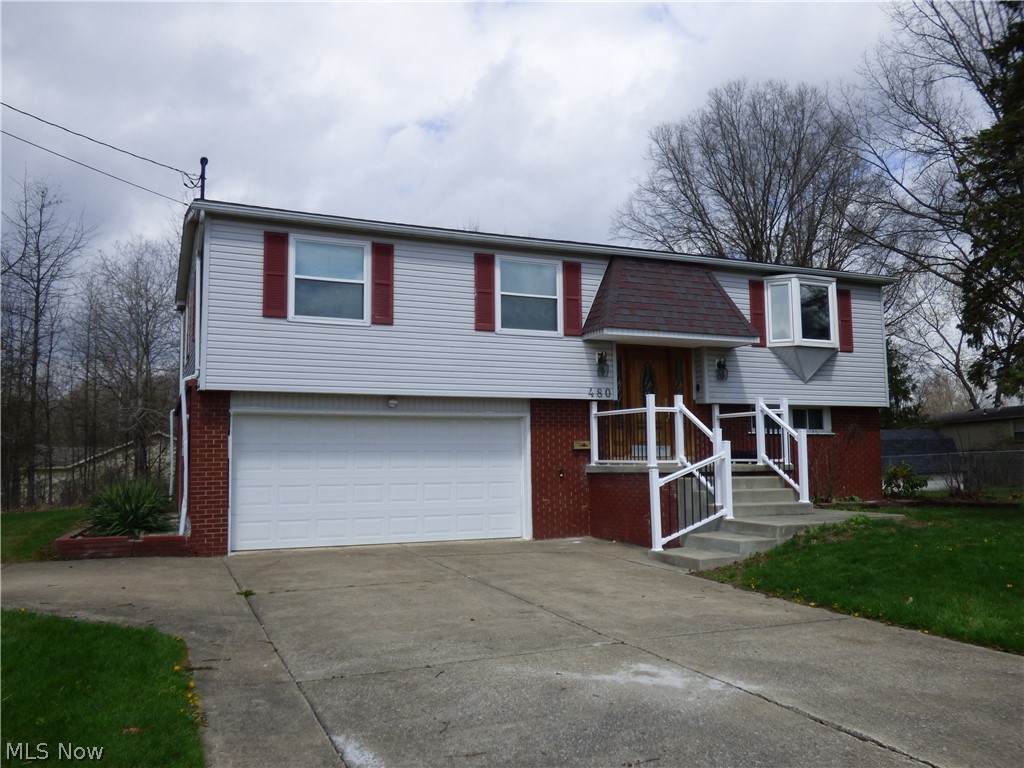 480 Aurora Drive - Photo 1