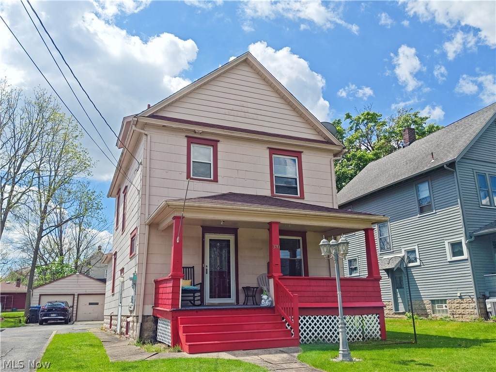 370 Elm Street - Photo 1