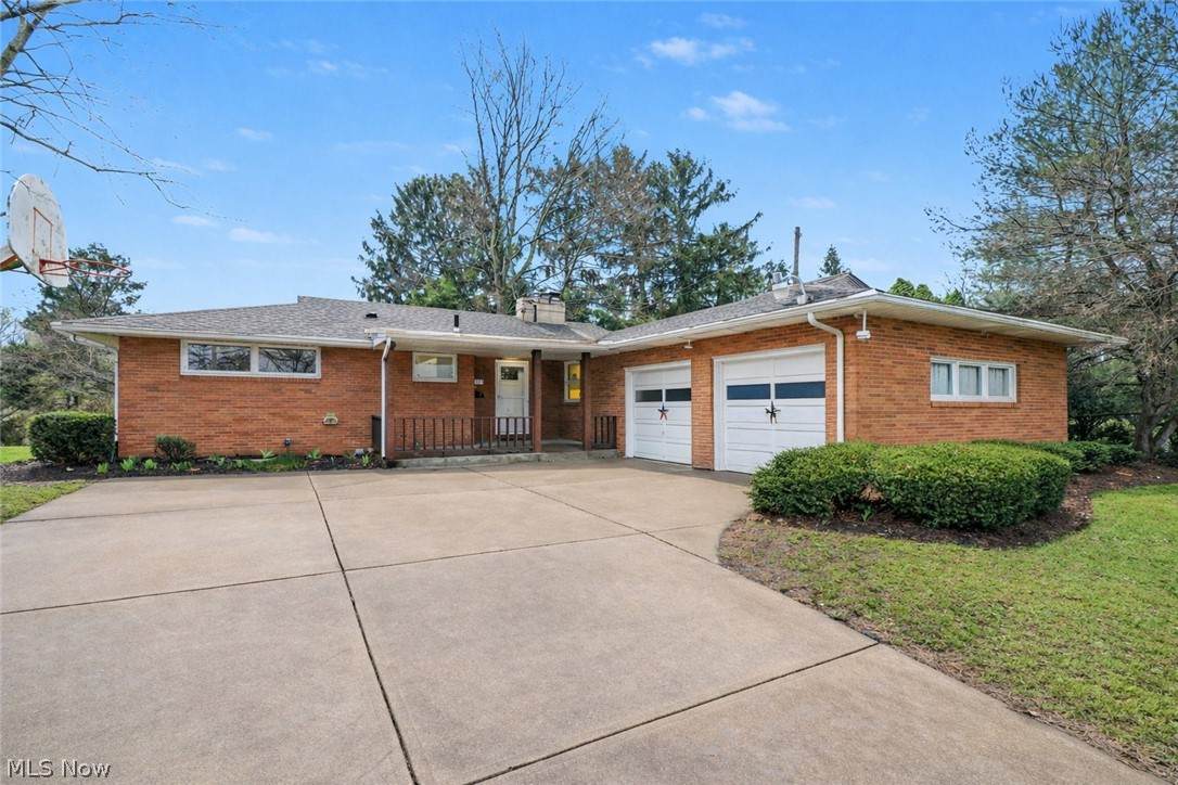 4214 Ashwood Street - Photo 1
