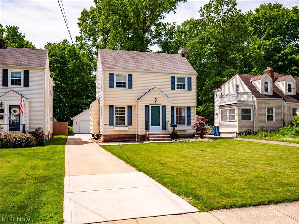 24613 Oakland Road - Photo 1
