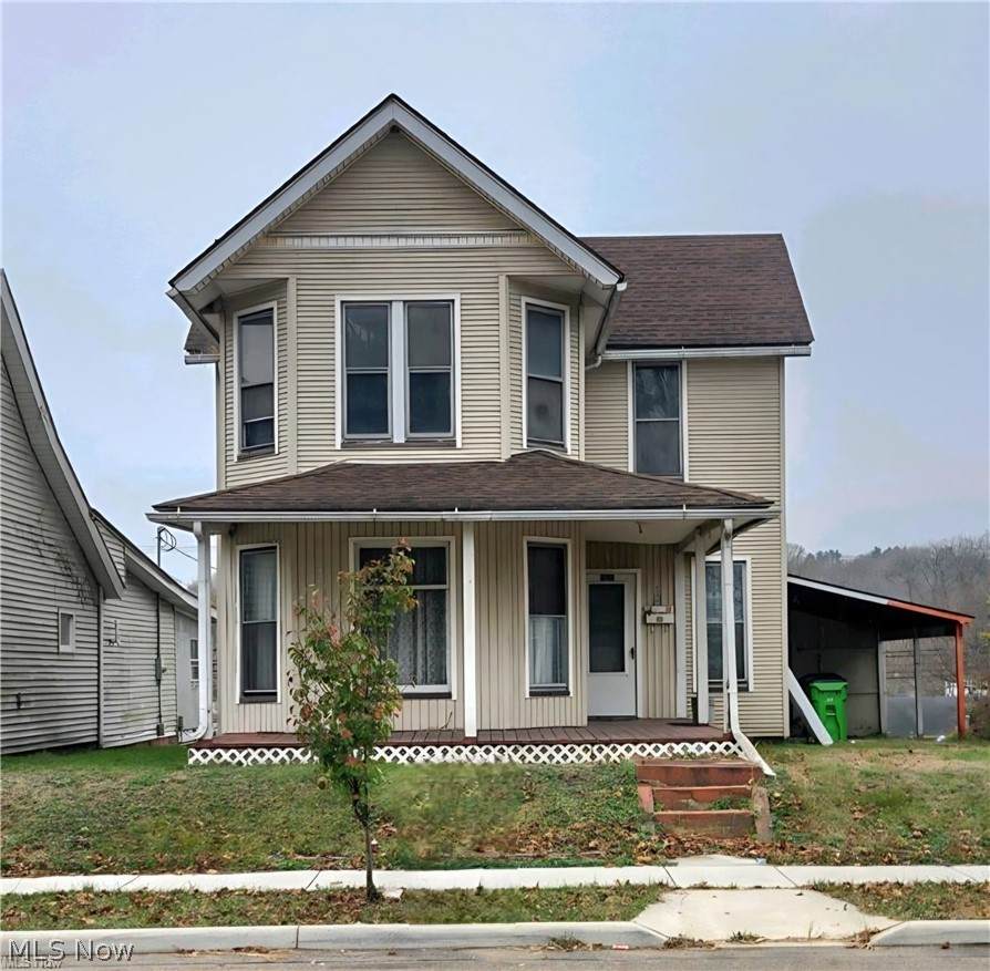 327 2nd Street - Photo 1