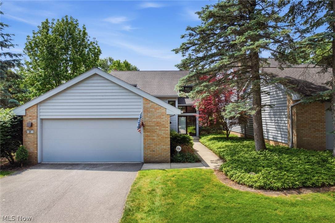 17 Kenwood Court - Photo 1
