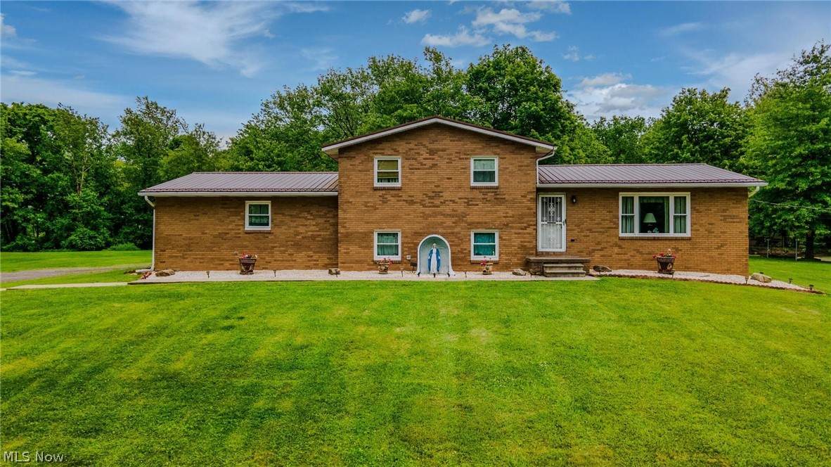 1322 St. Johns Road - Photo 1