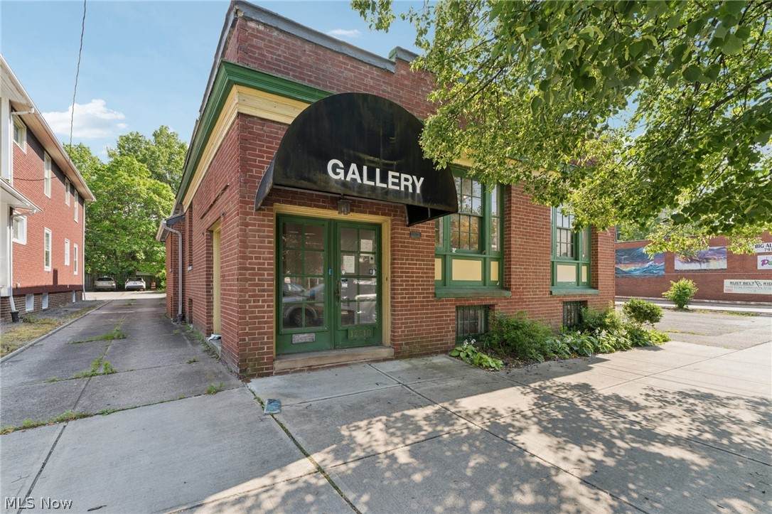 12610 Larchmere Avenue - Photo 1