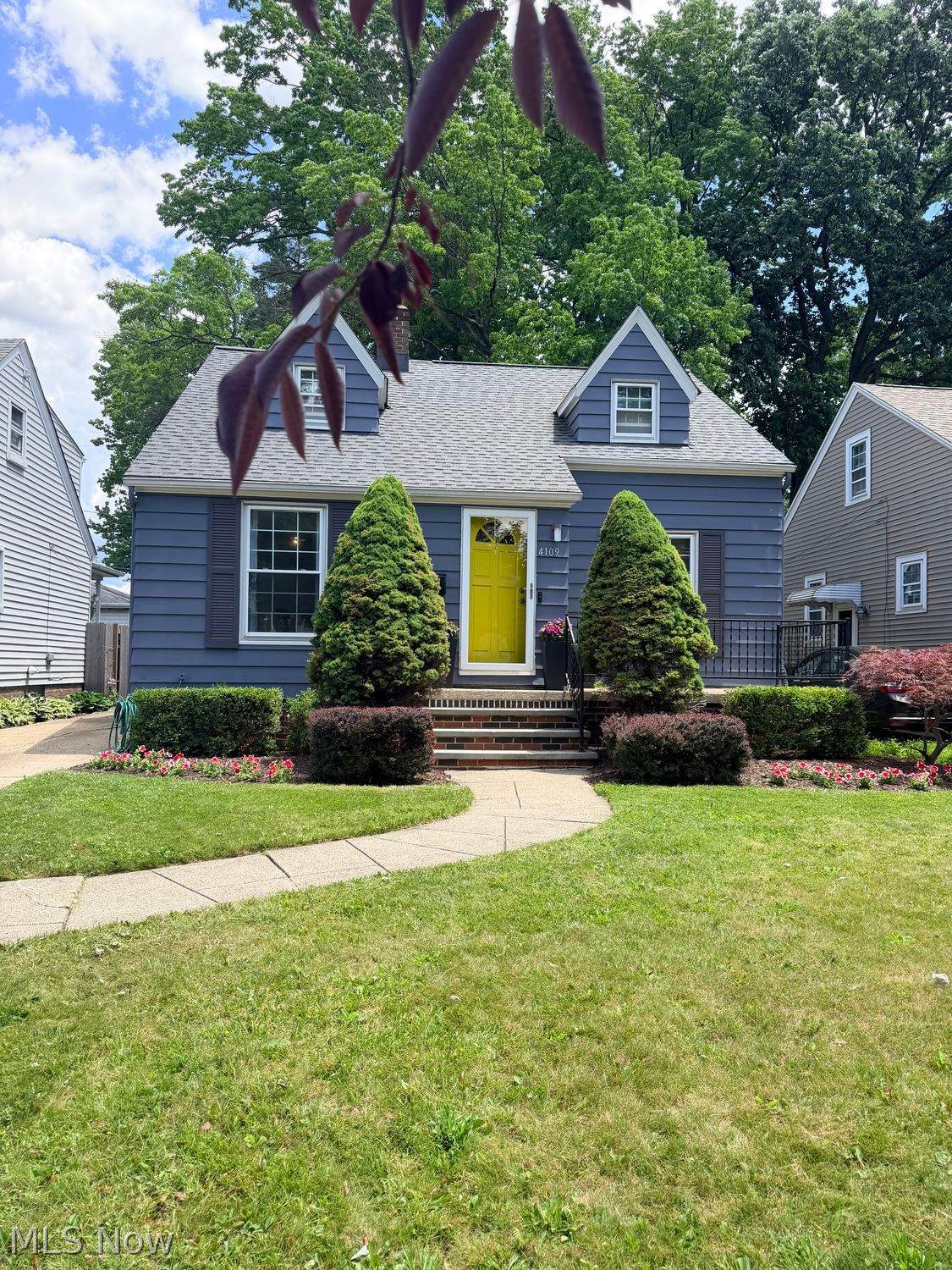 4109 157th Street - Photo 1