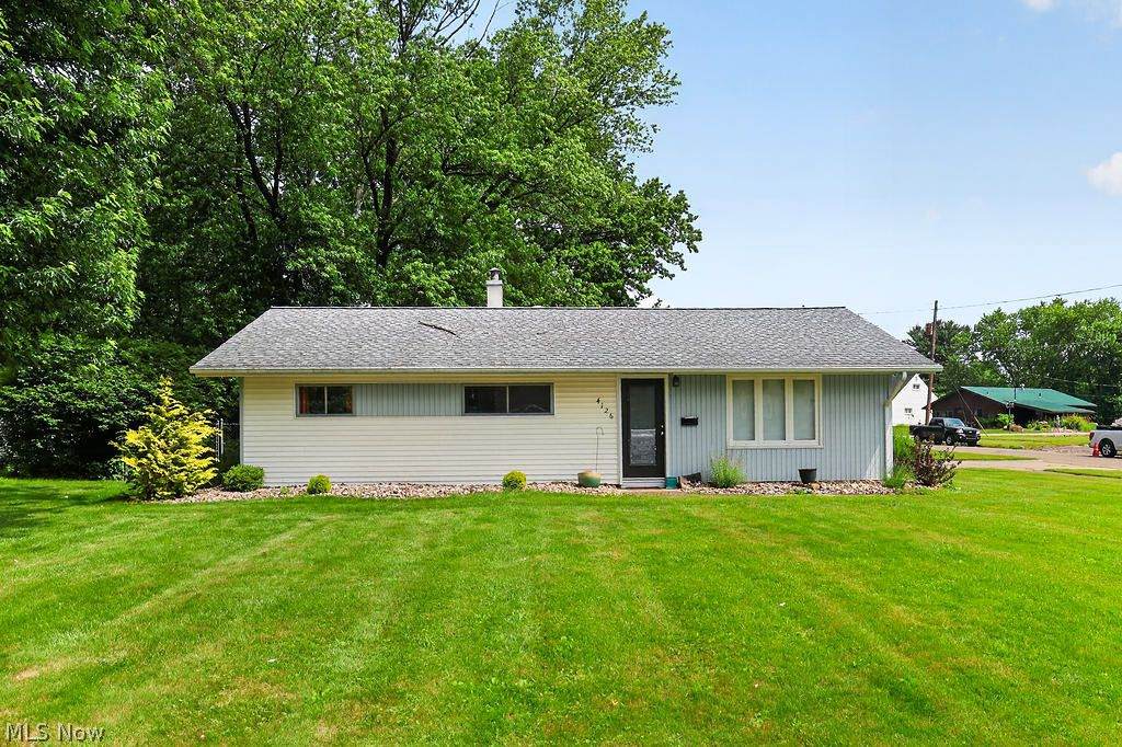 4126 Woodmere Drive - Photo 1