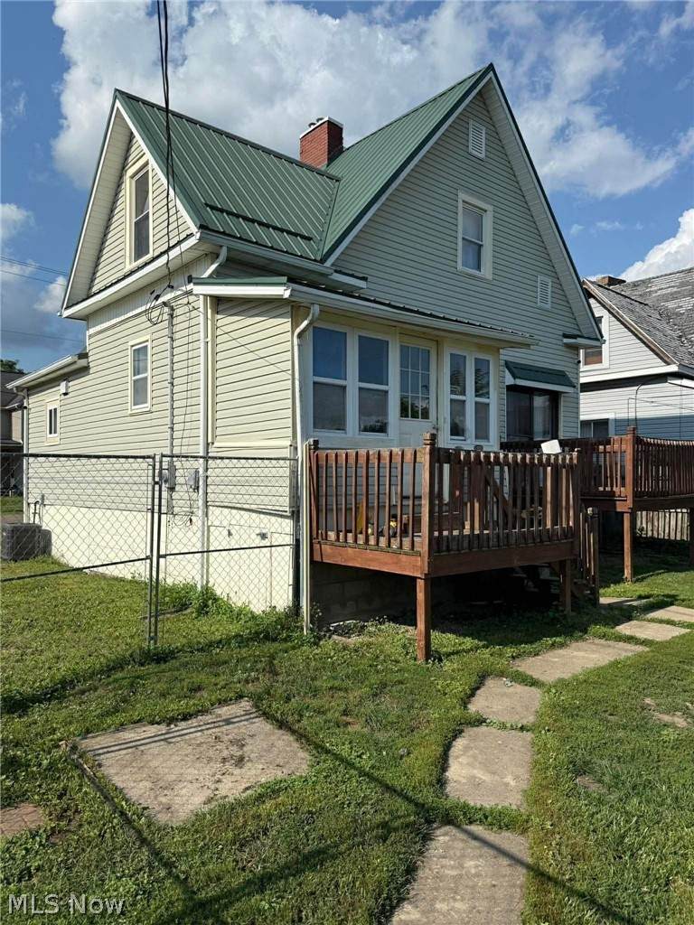 426 4th Street - Photo 1