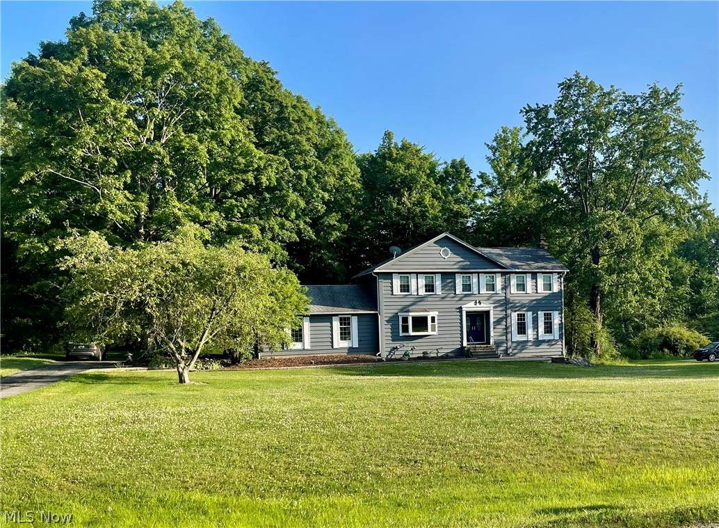 8653 Apple Hill Road - Photo 1