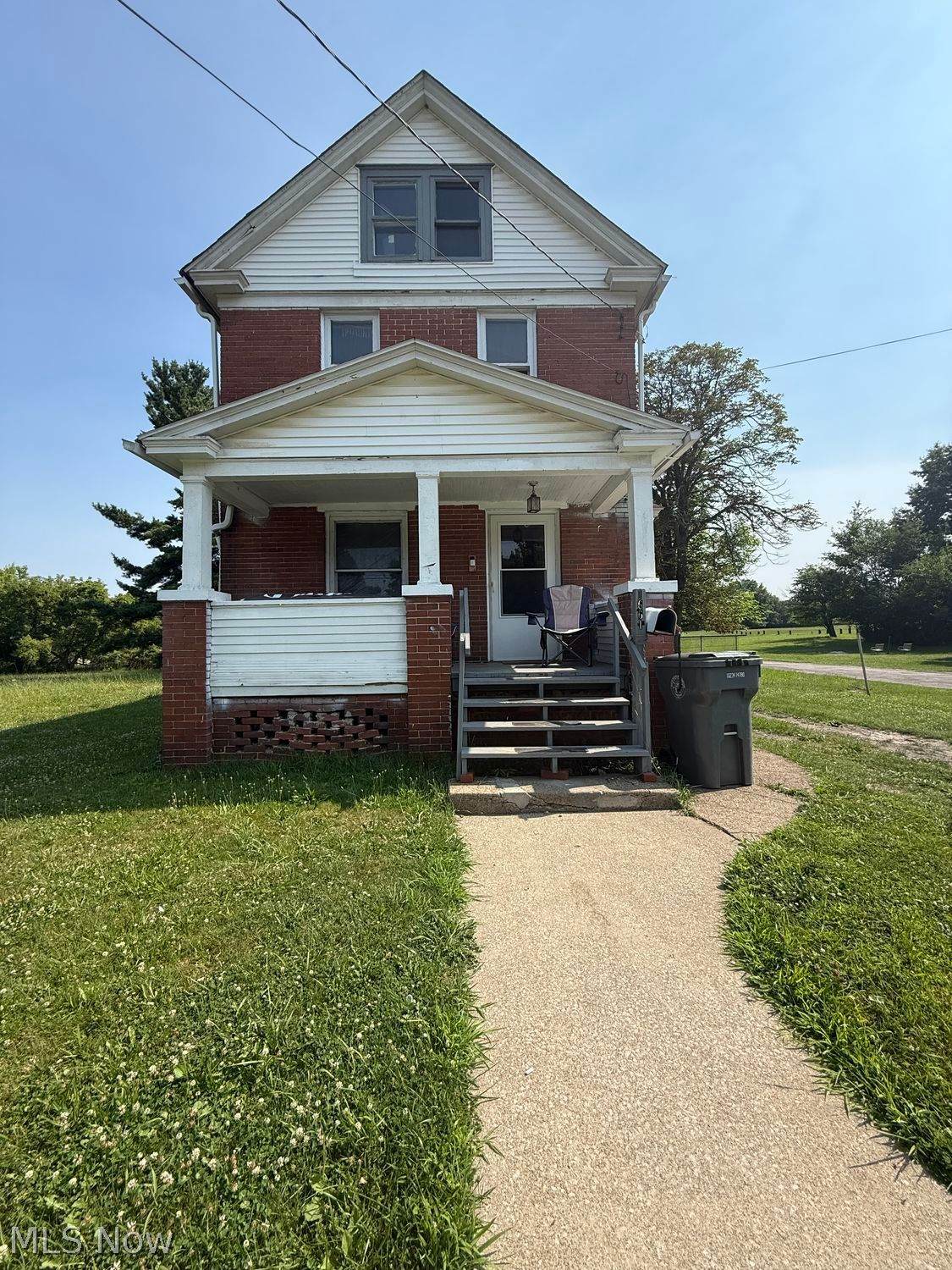 1661 Hartzell Avenue - Photo 1