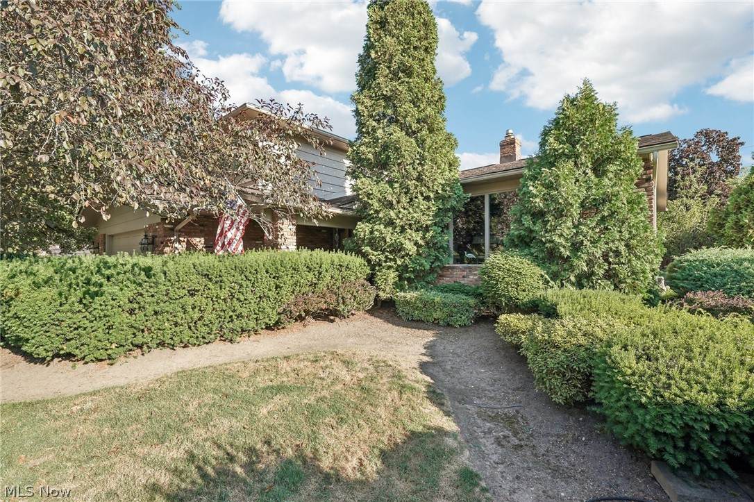 5362 Harleston Drive - Photo 1