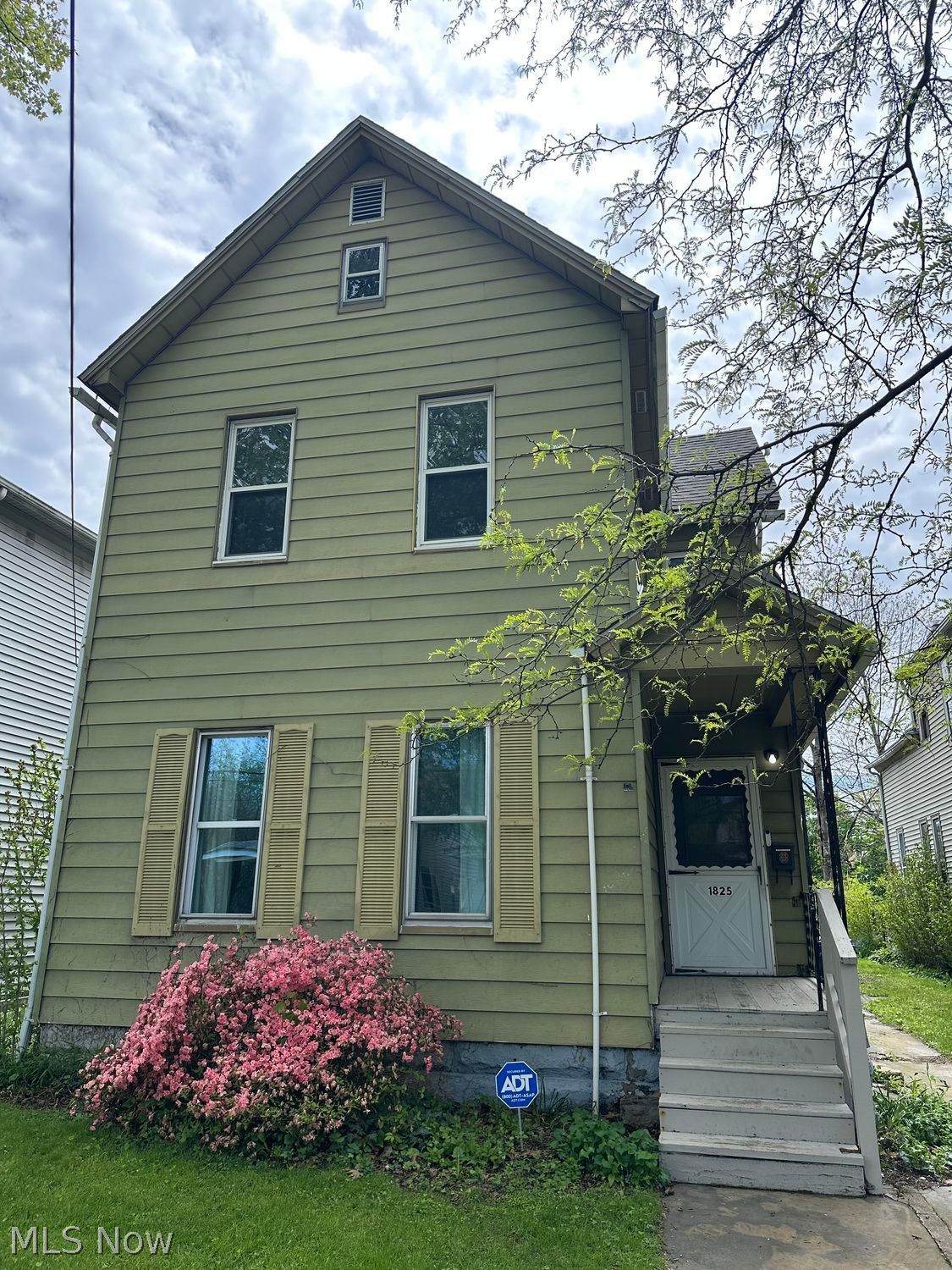 1825 Clover Avenue - Photo 1