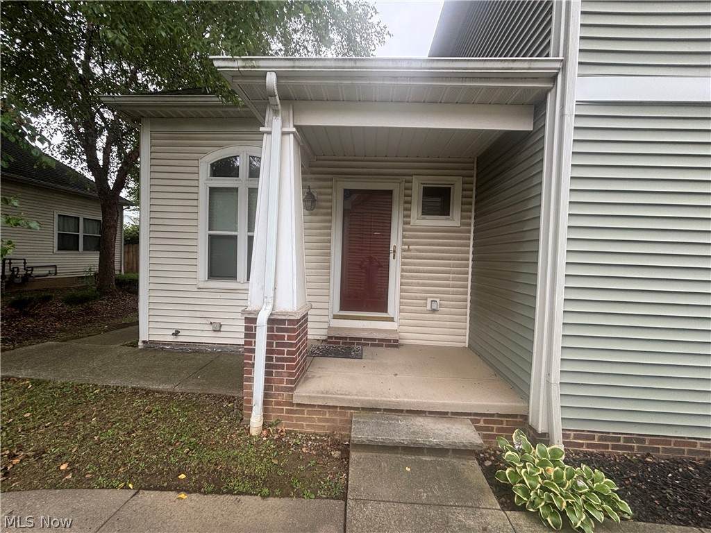 3698 Abbey Court - Photo 1