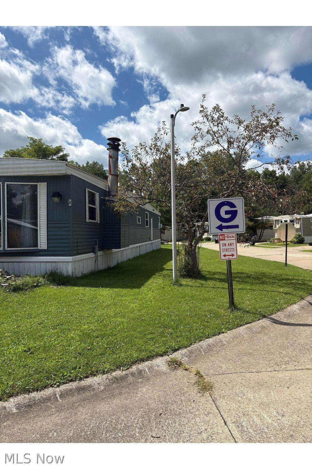 1166 Lafayette Road - Photo 1
