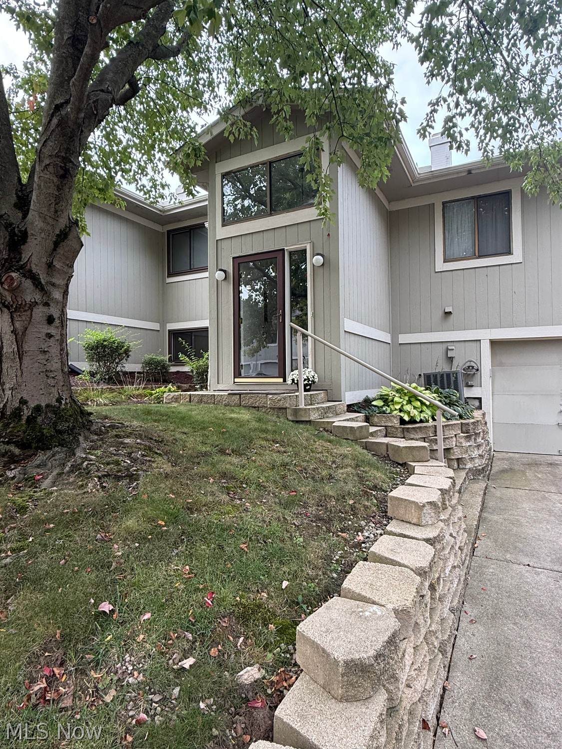 7134 Holmes Place - Photo 1