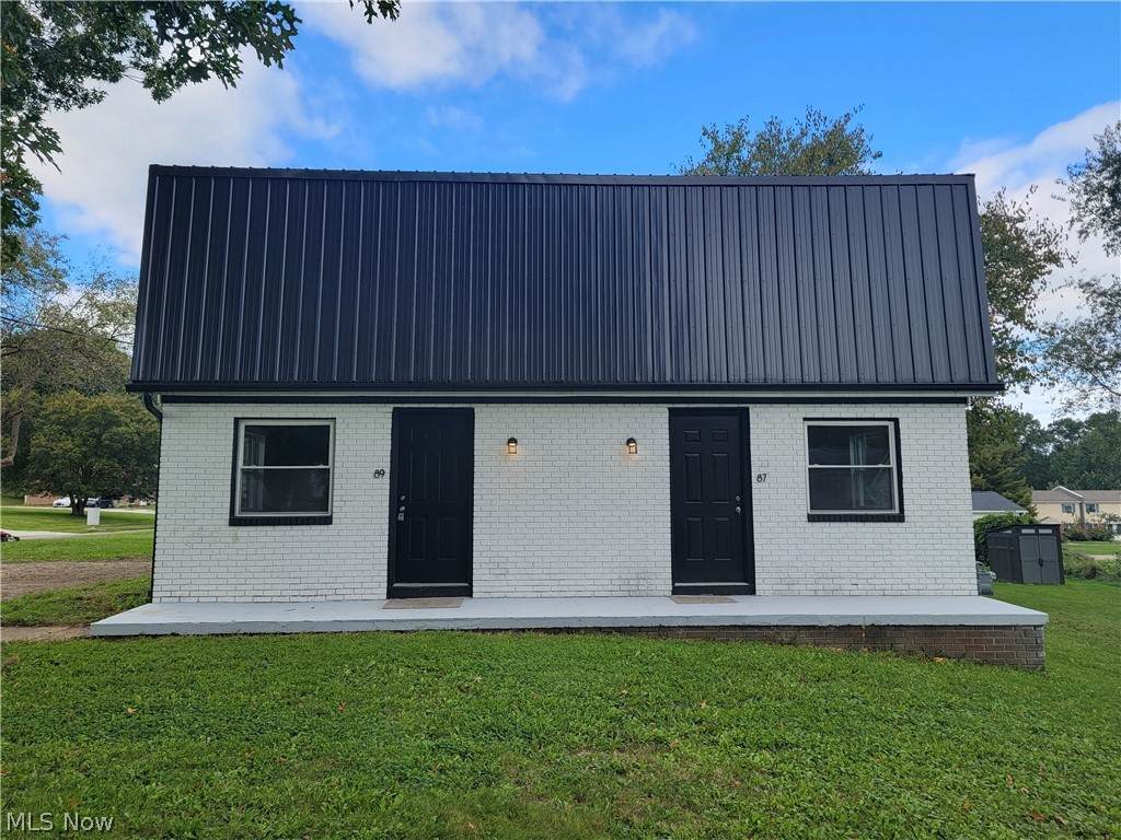 87 Home Street - Photo 1