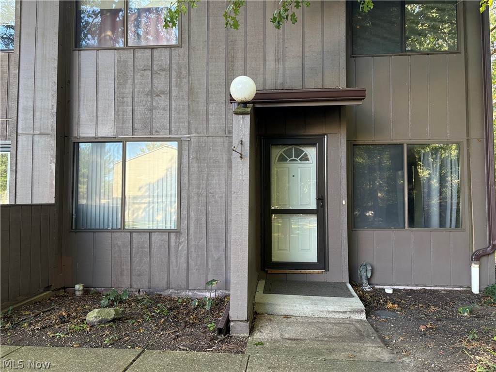 1564 Cedarwood Drive - Photo 1