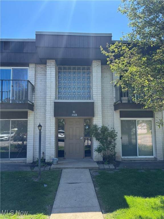 8635 Akins Road - Photo 1