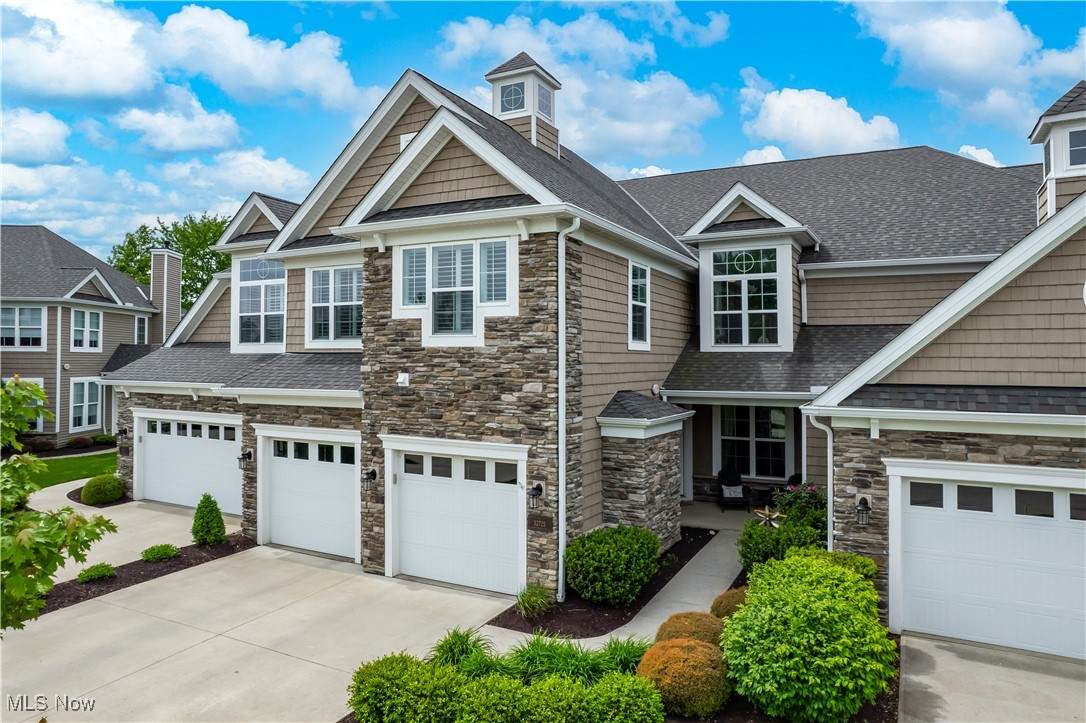32725 Signature Parkway - Photo 1