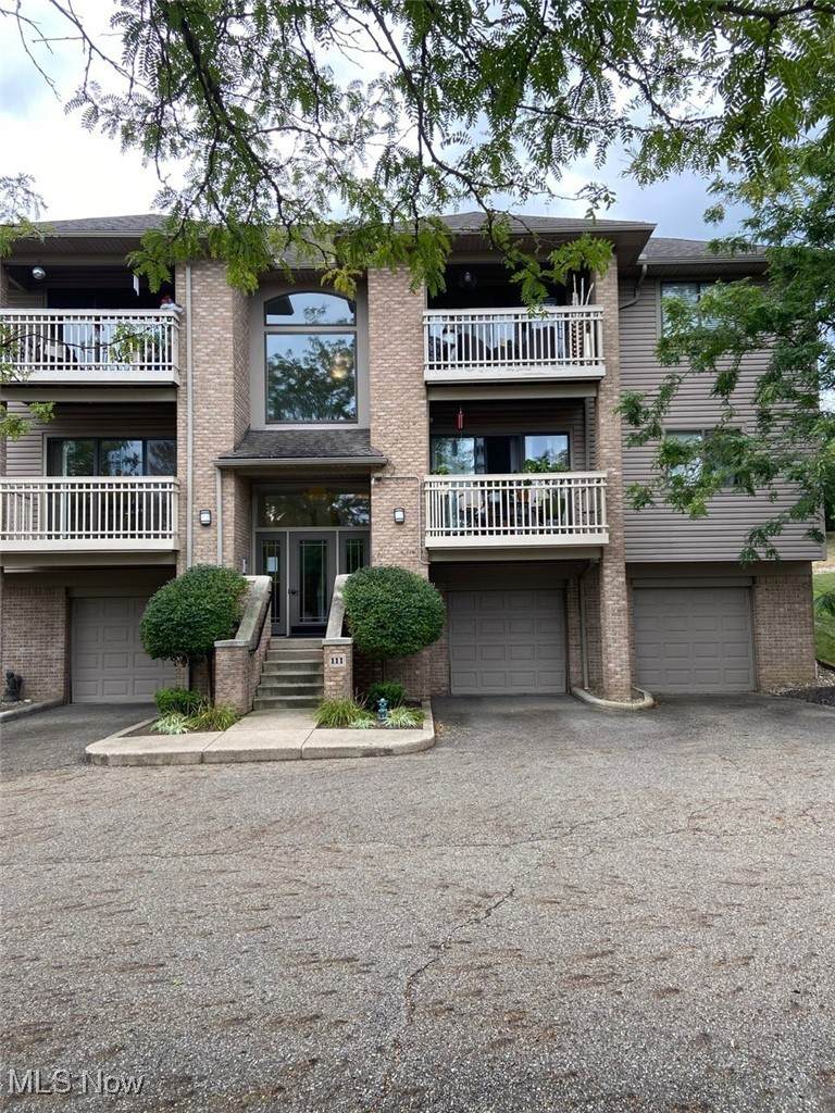 3800 Rosemont Boulevard - Photo 1