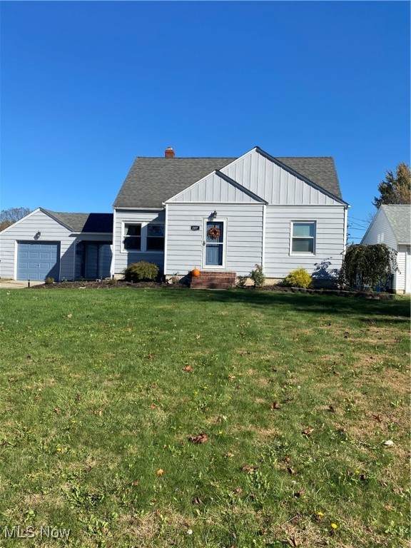 207 Grand Avenue - Photo 1