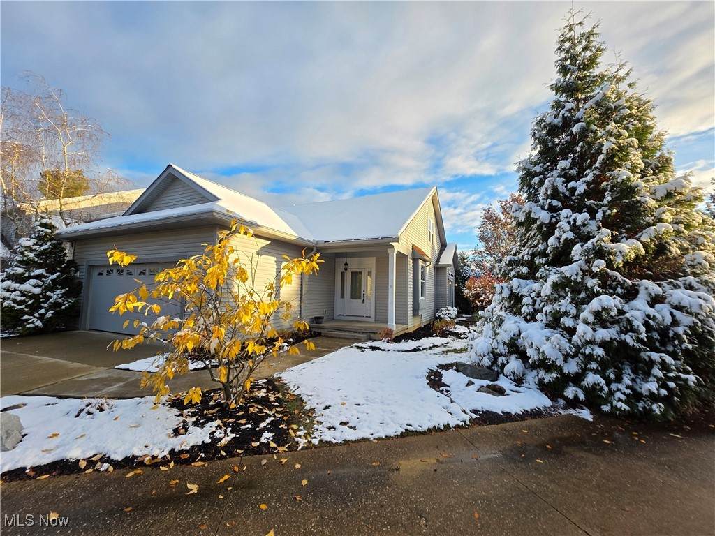 1061 Wycliff Lane - Photo 1