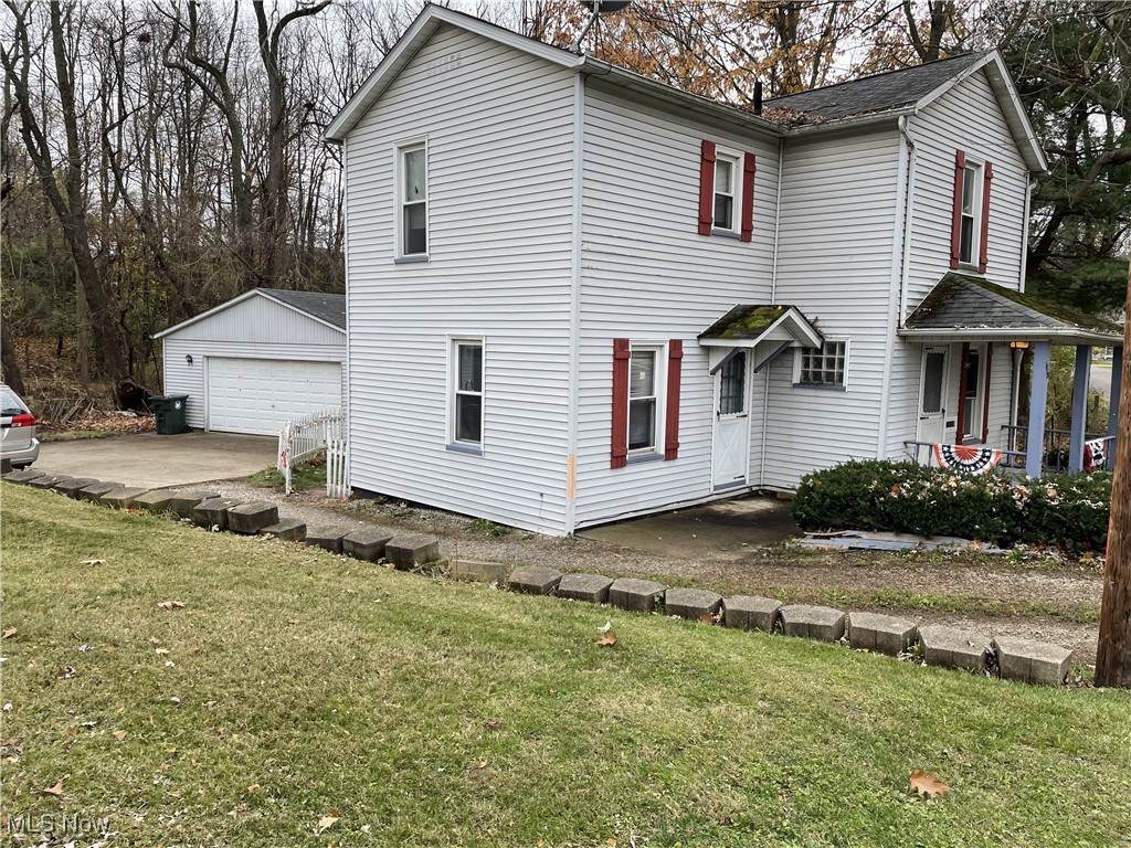 1718 Ferndale Road - Photo 1