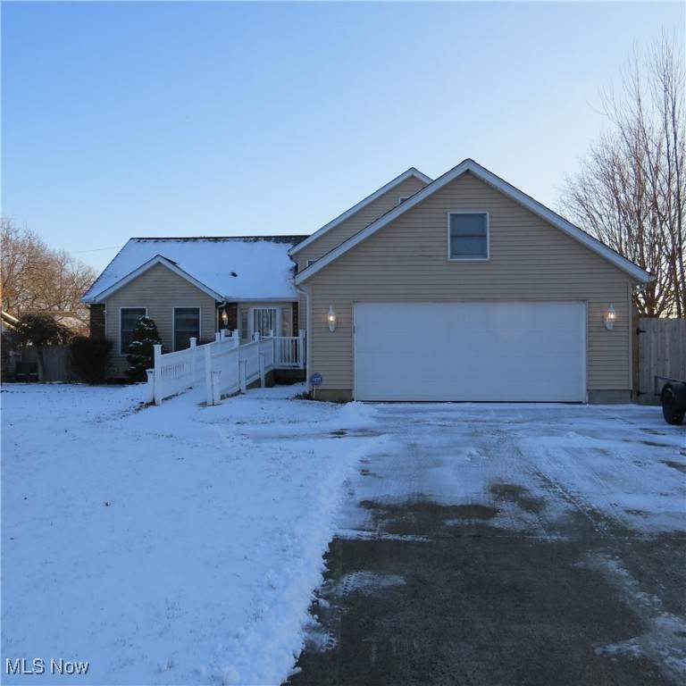 539 Fieldstone Dr. - Photo 1