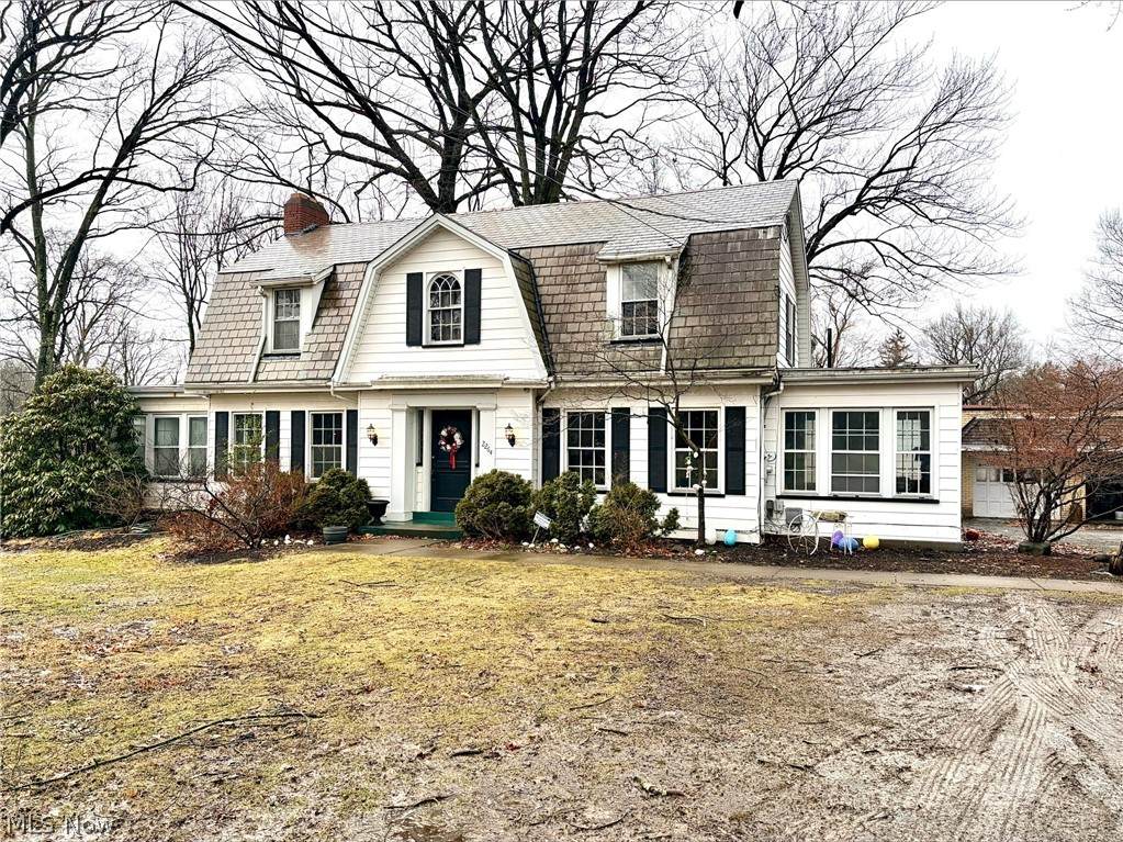 2264 Volney Road - Photo 1