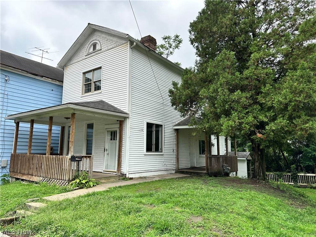729 Lincoln Avenue - Photo 1
