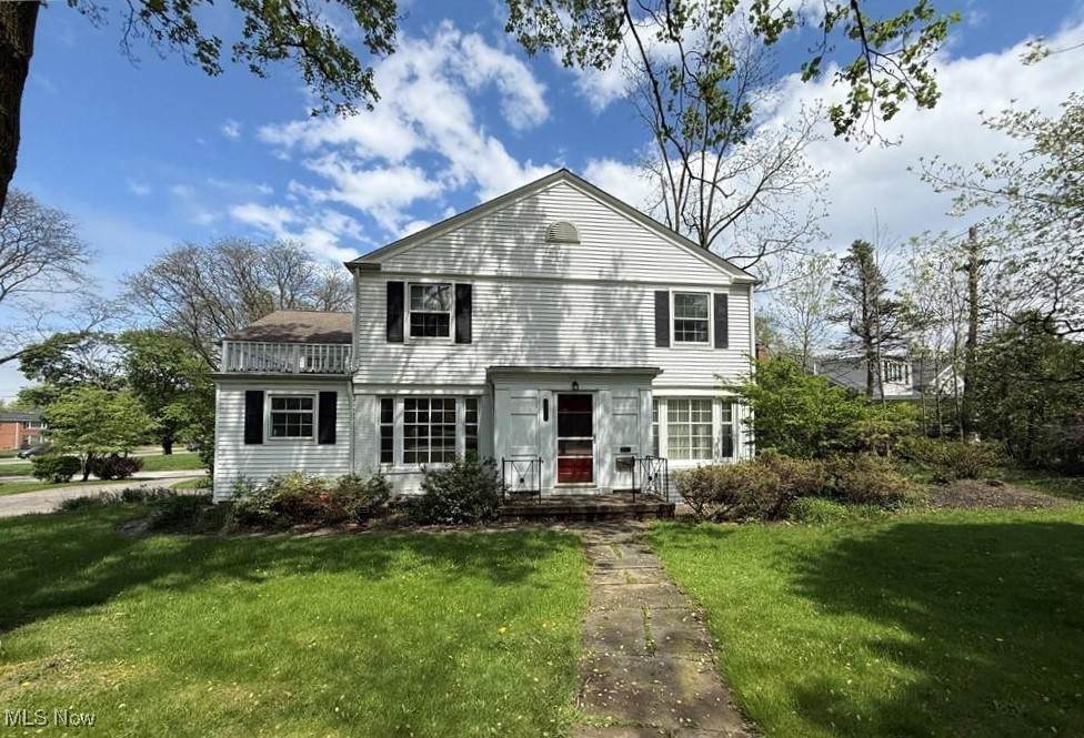 20501 Woodland Road - Photo 1