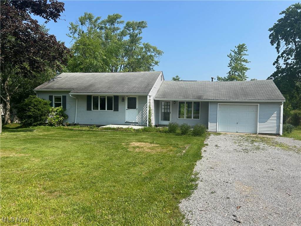 2427 Northview Drive - Photo 1