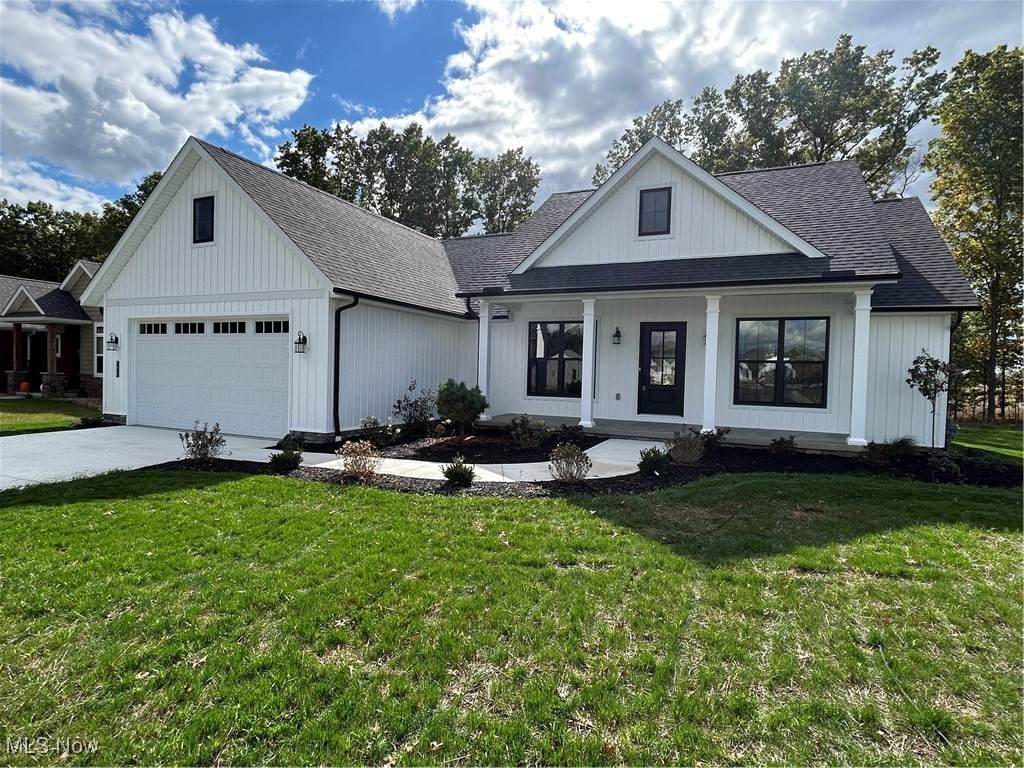 2667 Estate Drive - Photo 1