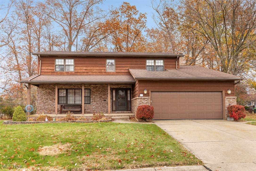 557 Ezmor Lane - Photo 1