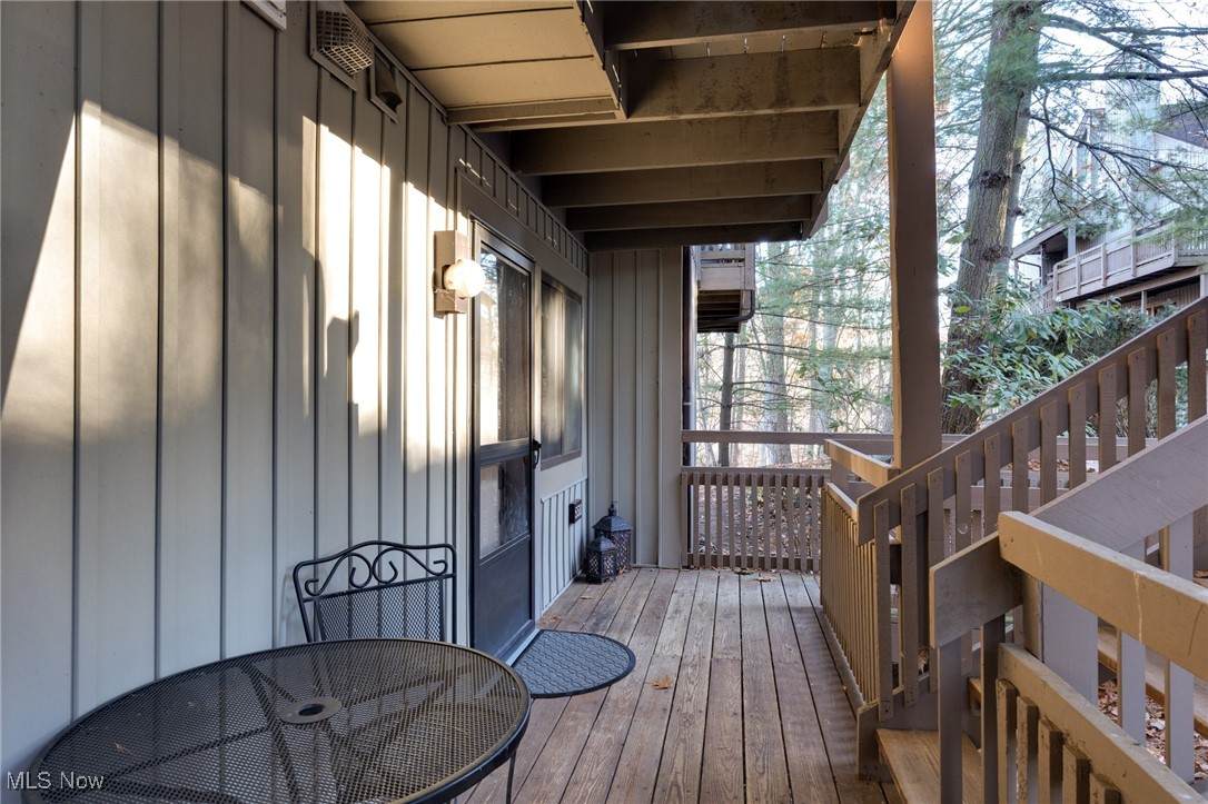 558 Meredith Lane - Photo 1