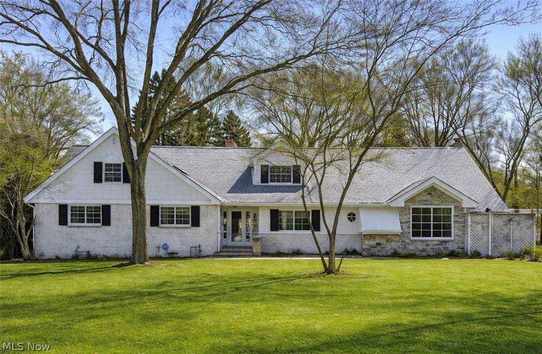 135 Southwood Road - Photo 1