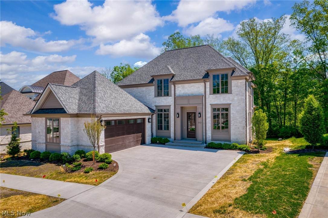 312 Woodridge Lane - Photo 1
