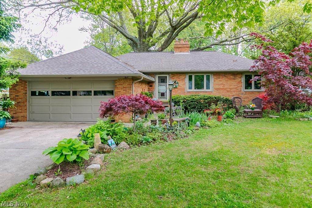 565 Bassett Road - Photo 1