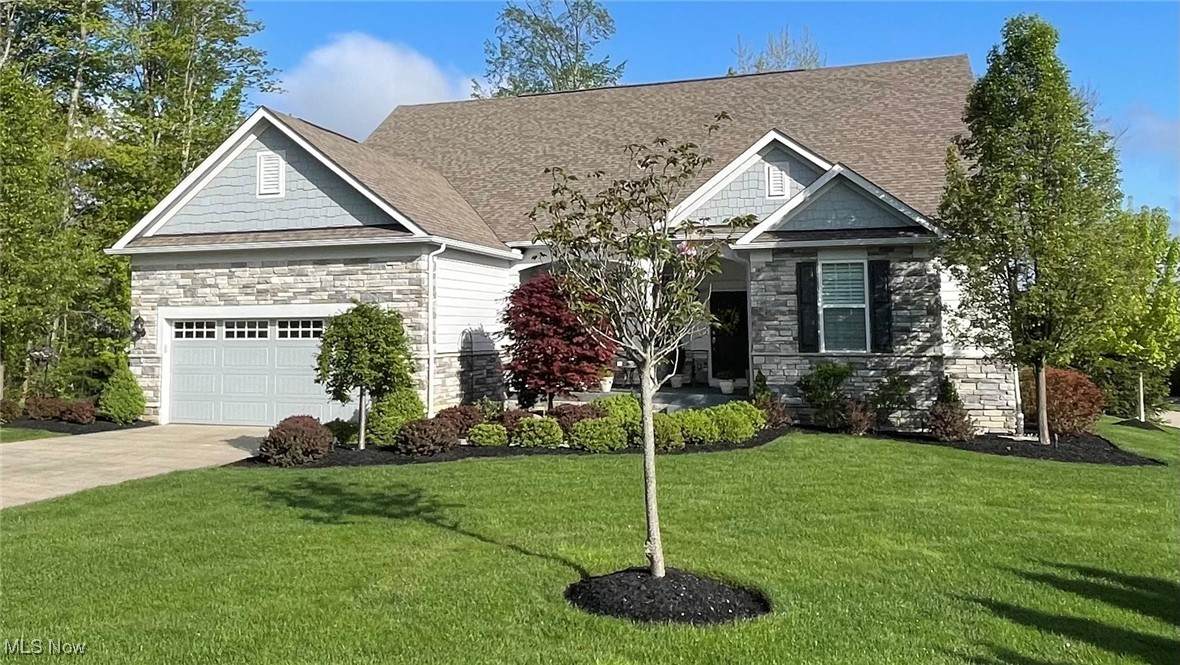 136 Brighton Drive - Photo 1
