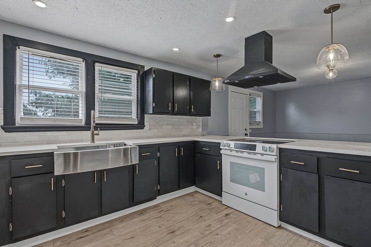 39 Hope St - Photo 1