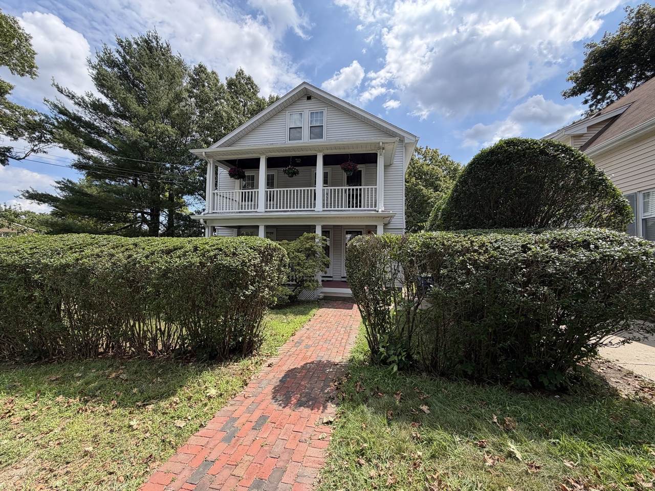32 Thayer Road - Photo 1