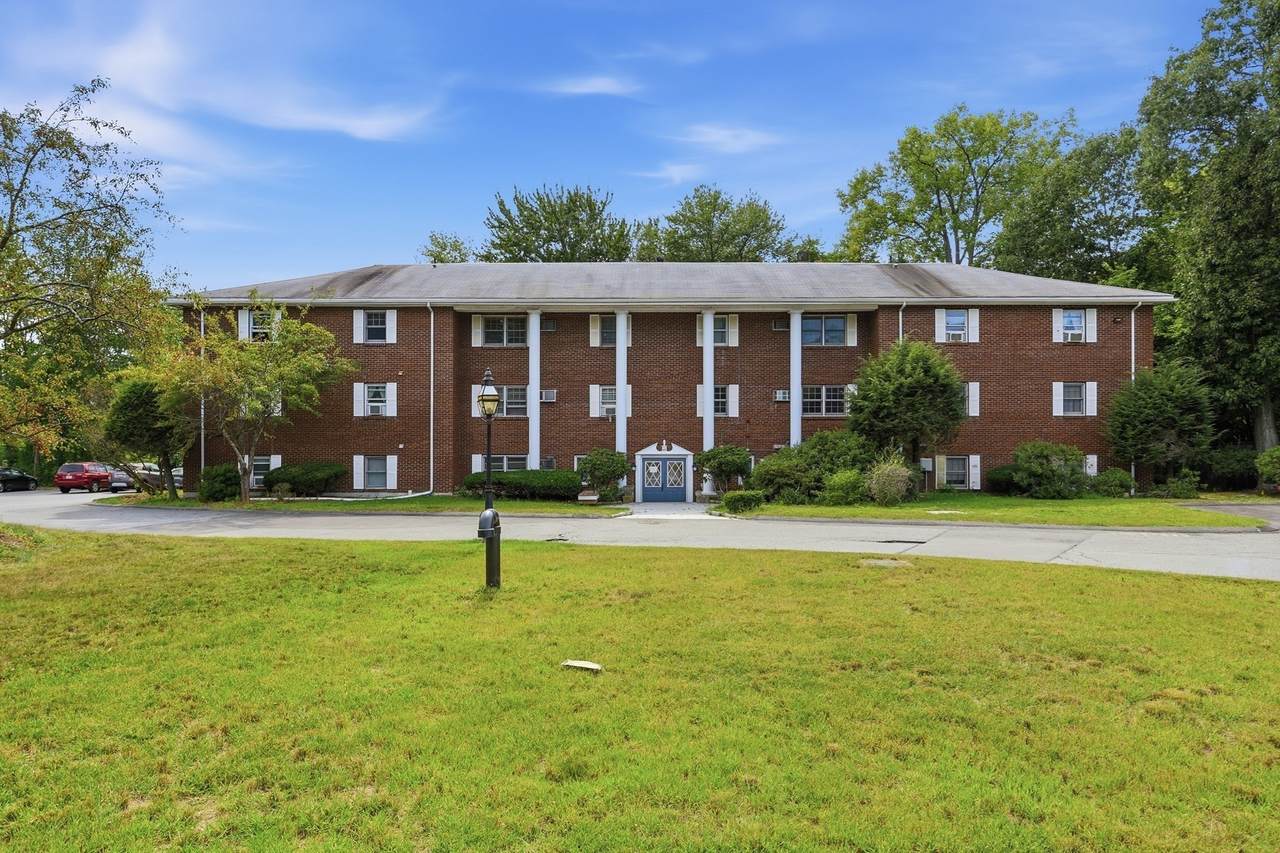 48 Great Rd - Photo 1