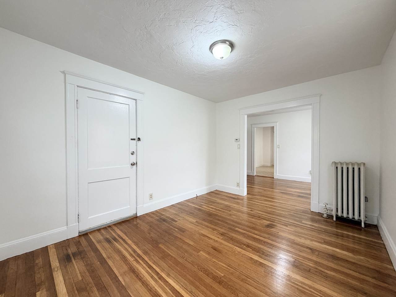 8 Kent St - Photo 1
