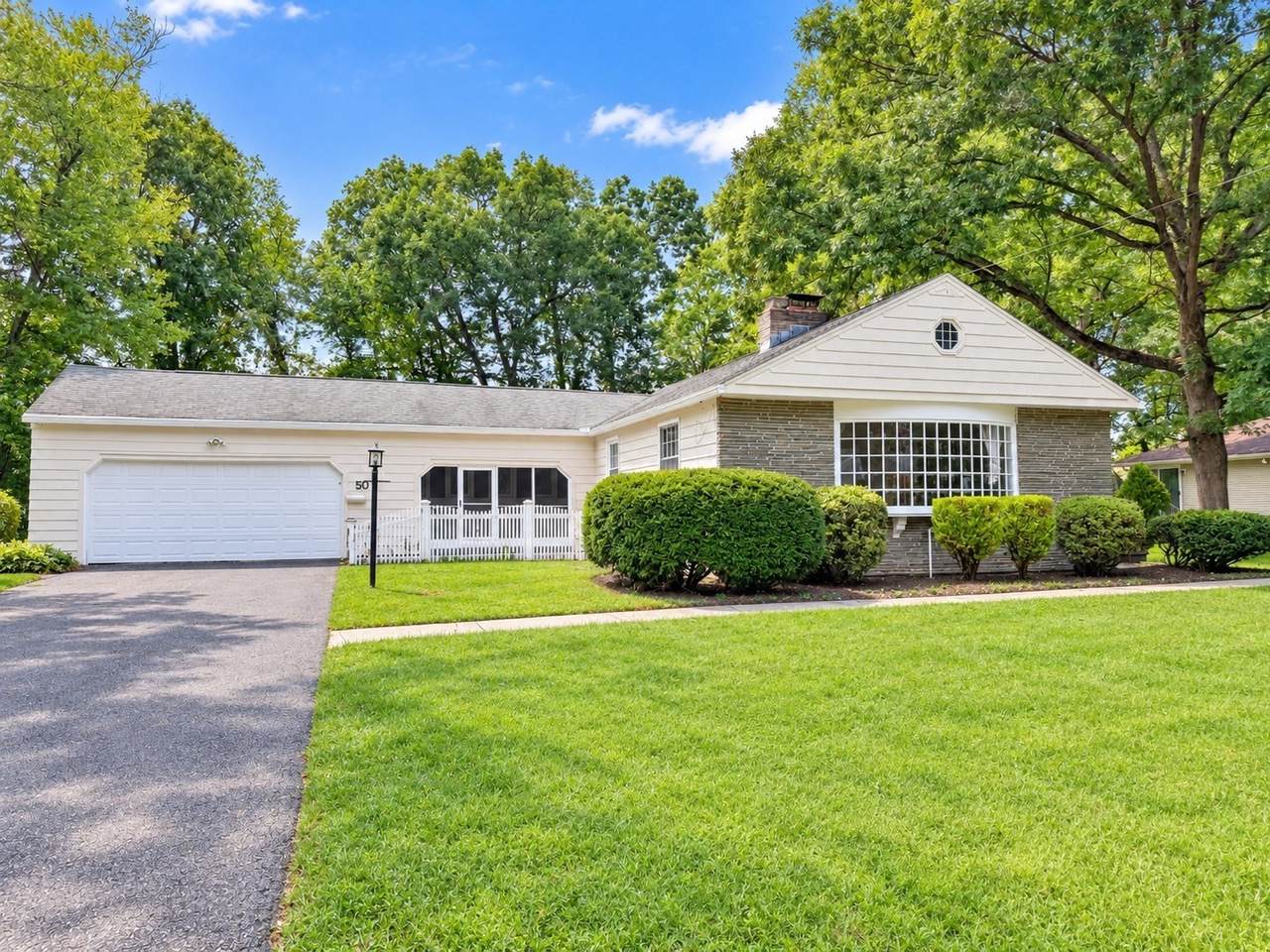 50 Woodside Dr - Photo 1