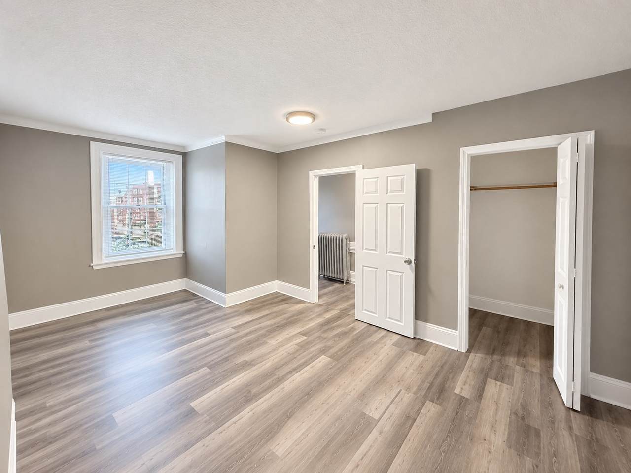 21 Hurd - Photo 1