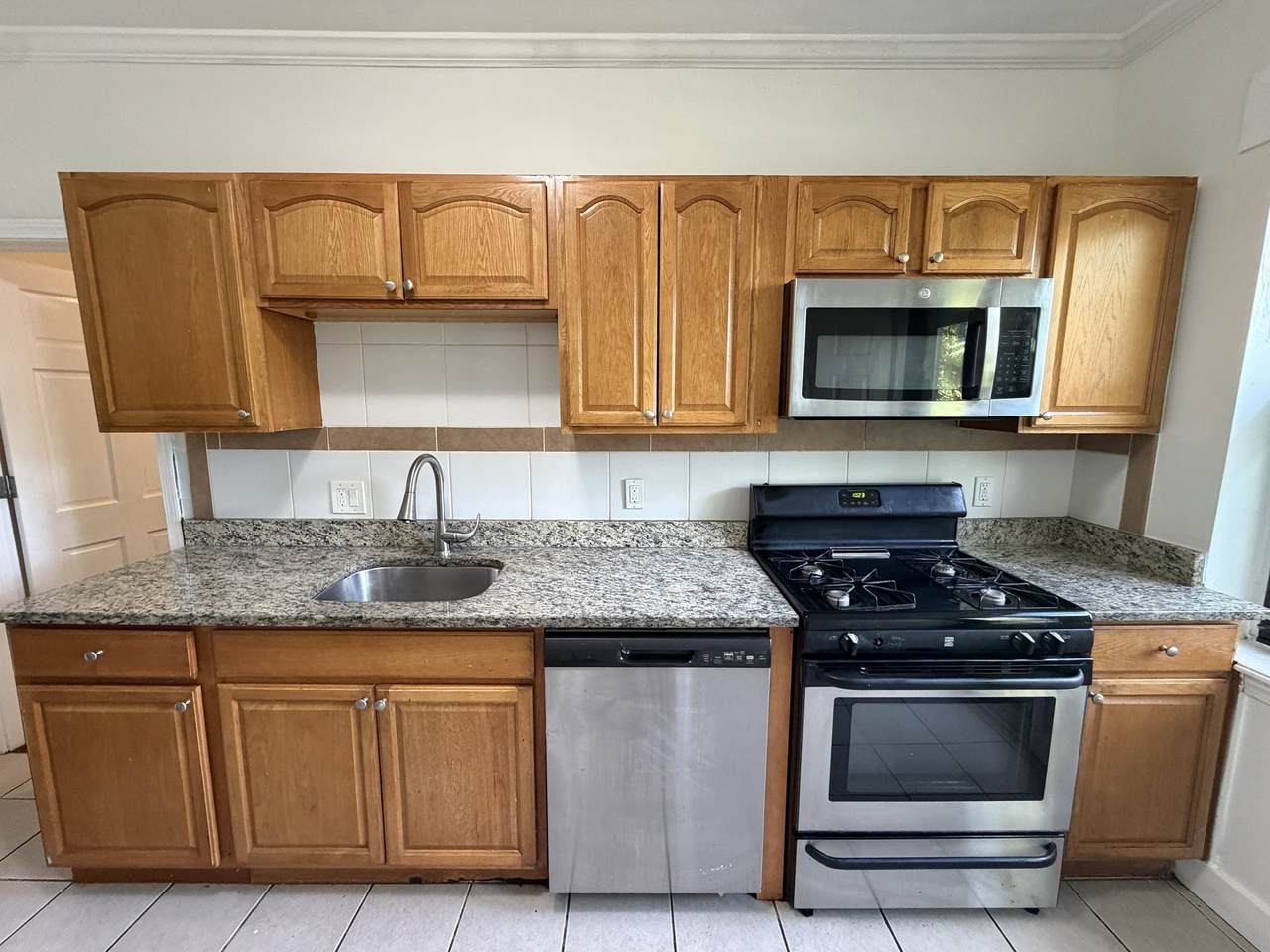 435 Walnut Ave - Photo 1