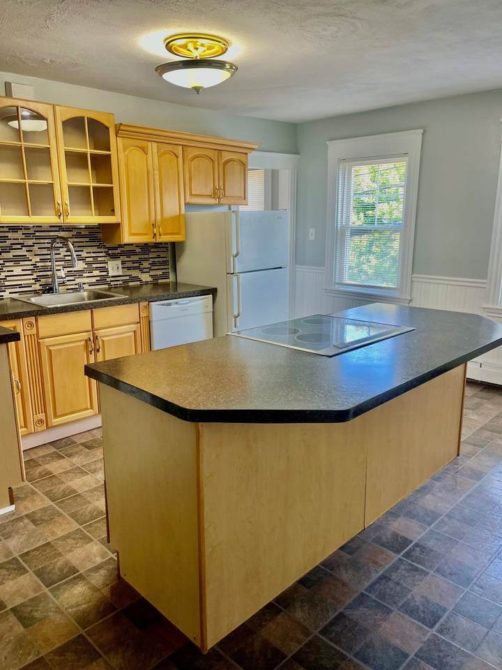 70 Park St. - Photo 1